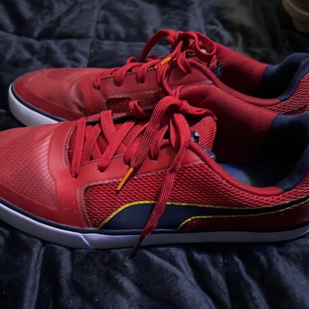 Men’s Red Bull Racing Puma Shoes Size 10.5